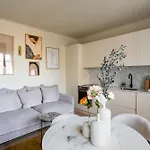 The Carla Eiffel Tower View Apartment *