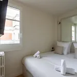 The Carla Eiffel Tower View Apartment Paris