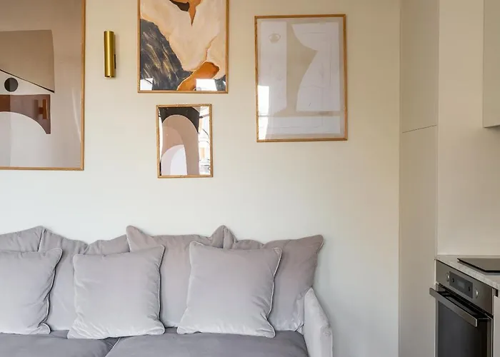 The Carla Eiffel Tower View Apartment Paris