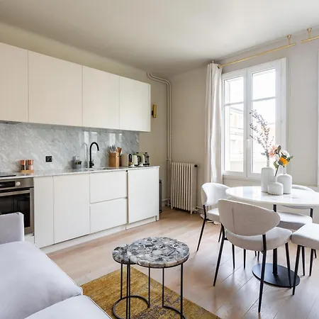Appartement The Carla Eiffel Tower View Parijs