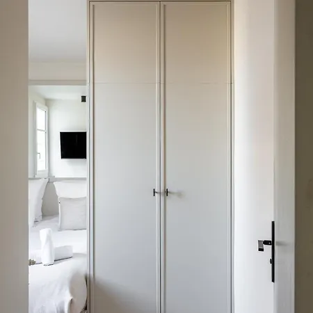 The Carla Eiffel Tower View Appartement Parijs